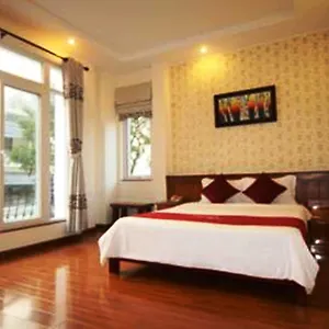 https://omega-hotel.hotelsofhoian.com